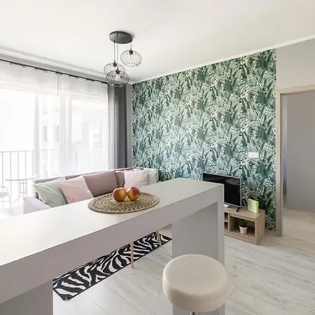 Apartment Stare Zoo Zajezdnia