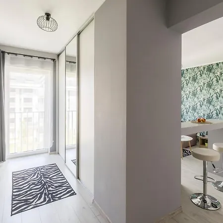 Apartament Stare Zoo Zajezdnia *