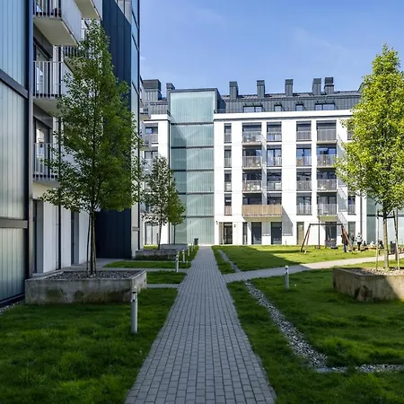 Stare Zoo Zajezdnia *