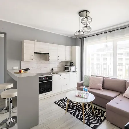 Stare Zoo Zajezdnia *