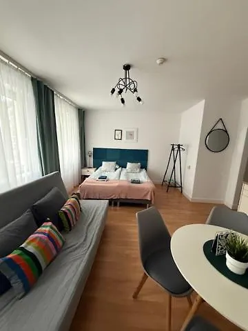 Stare Zoo Zajezdnia Apartment